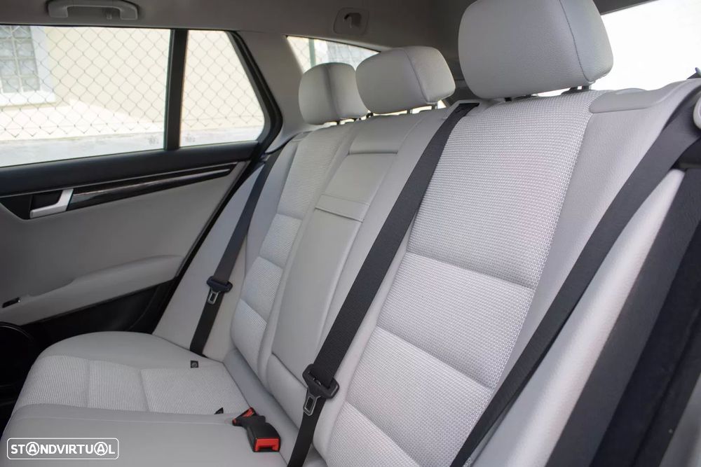 Mercedes-Benz C 220 (BlueTEC) d Station 7G-TRONIC Avantgarde - 40