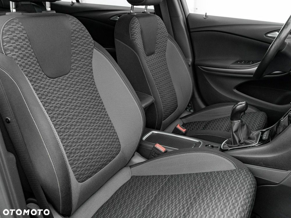 Opel Astra V 1.2 T GS Line S&S - 34