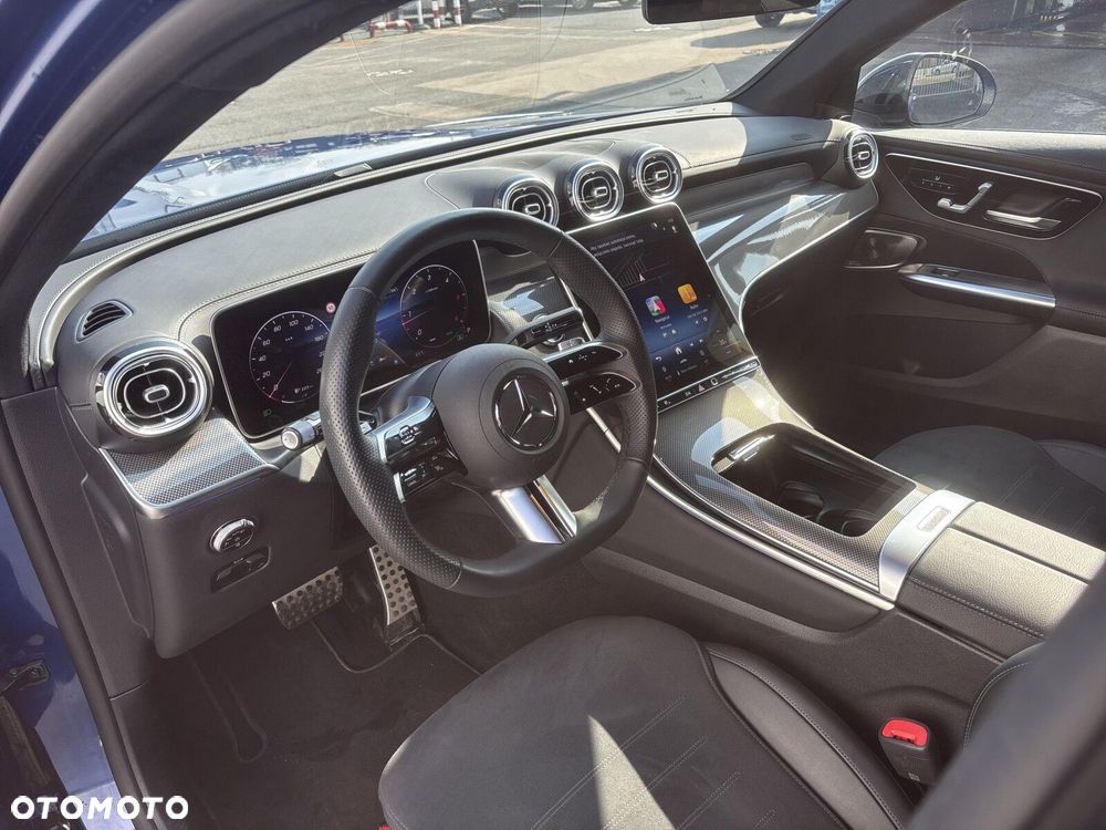 Mercedes-Benz GLC - 14