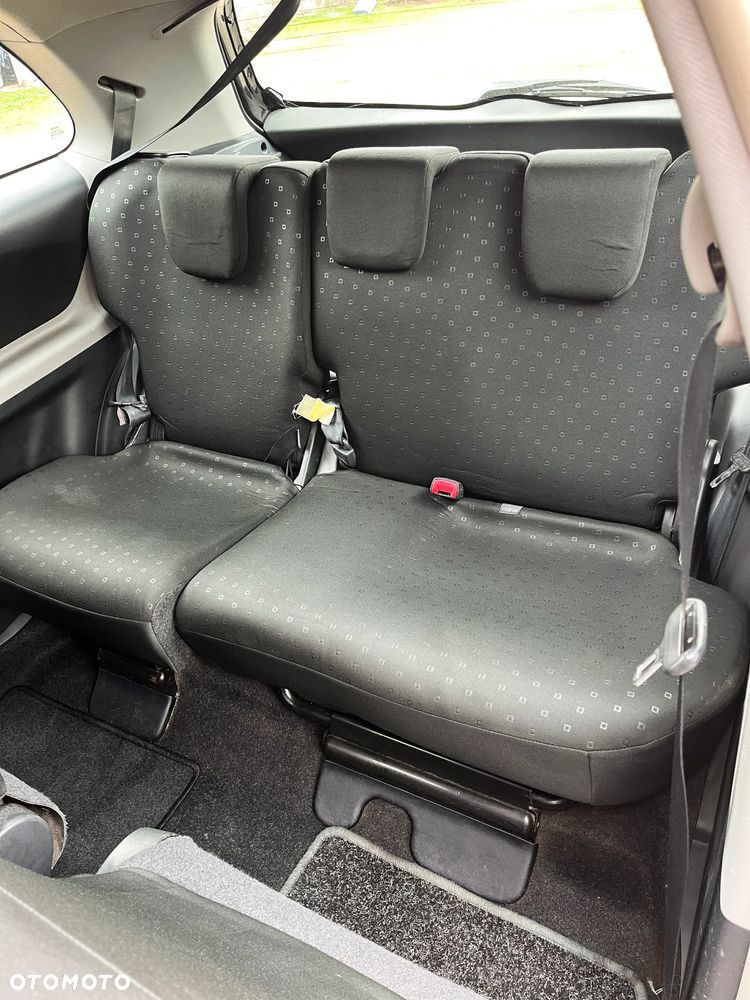 Toyota Yaris 1.3 Luna - 9