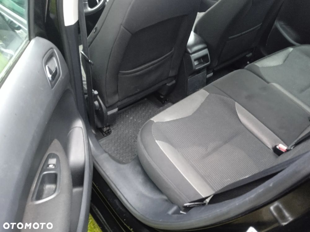 Peugeot 308 1.6 Premium - 12