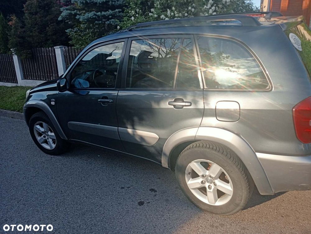 Toyota RAV4 2.0 D-4D Sol - 5