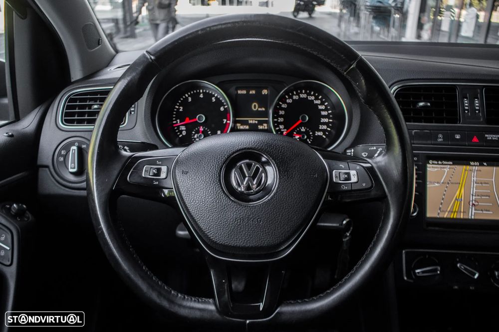 VW Polo 1.0 Confortline - 12