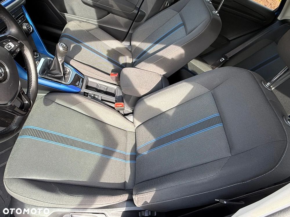 Volkswagen T-Roc 1.0 TSI OPF Style - 17