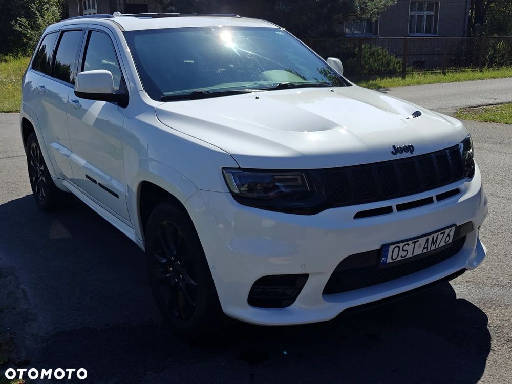 Jeep Grand Cherokee - 11