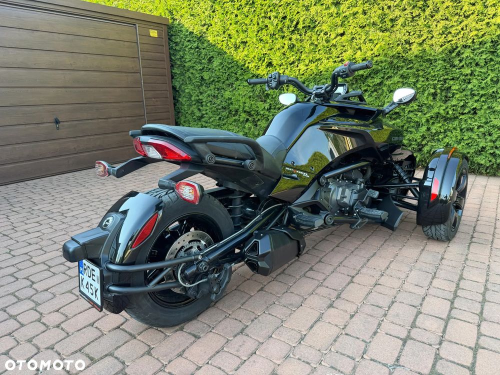 Can-Am Spyder - 5