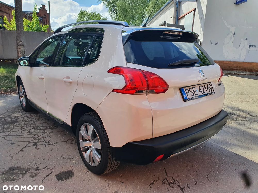 Peugeot 2008 PureTech 110 Stop&Start Allure - 6