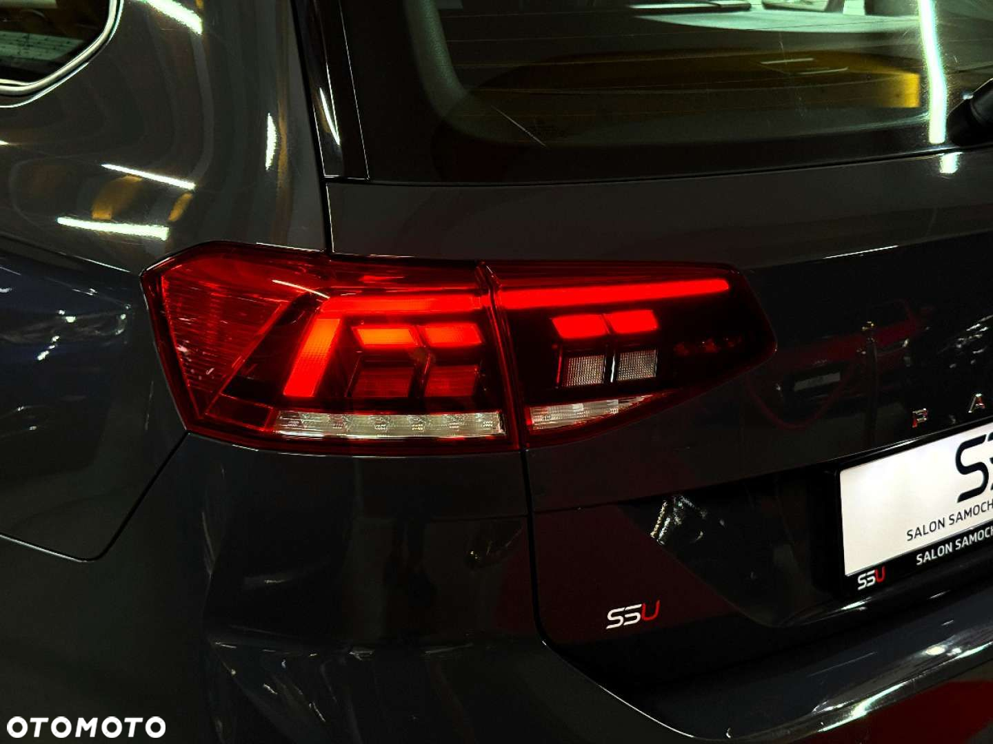 Volkswagen Passat - 38