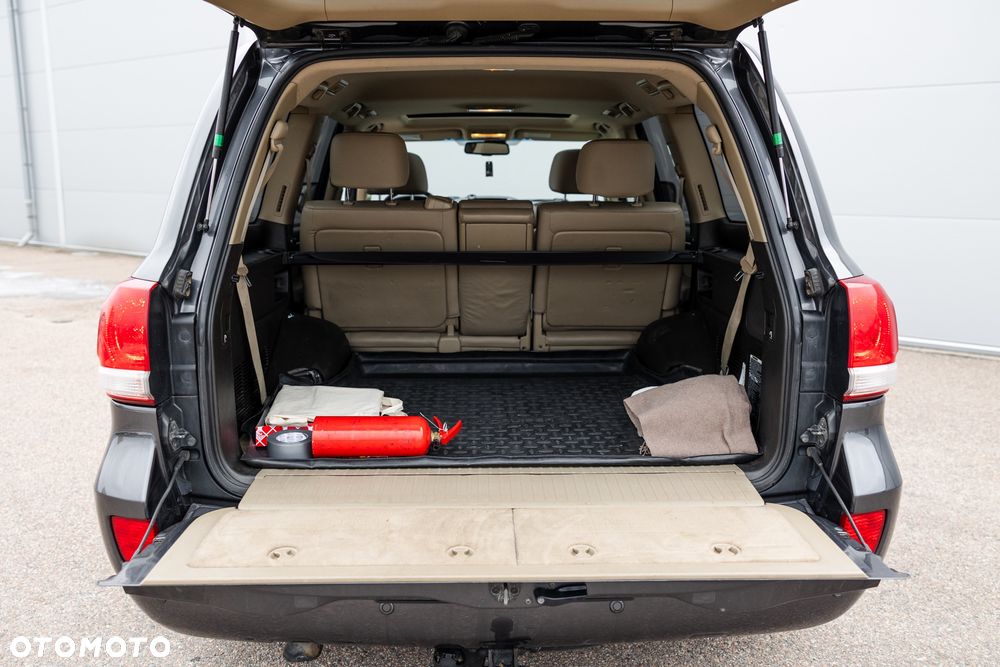 Toyota Land Cruiser LC 4.5 D-4D X 7os - 33