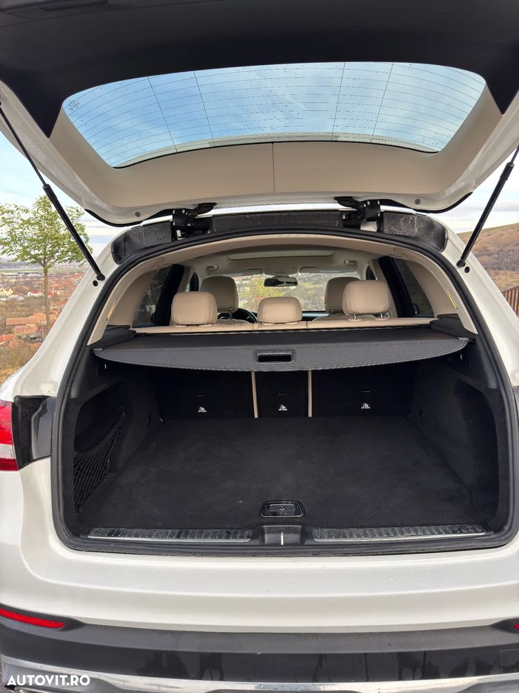 Mercedes-Benz GLC - 10