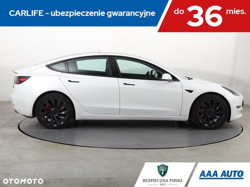Tesla Model 3 - 8