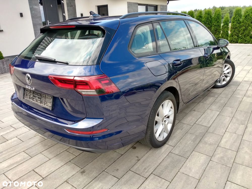 Volkswagen Golf VIII 2.0 TDI - 7