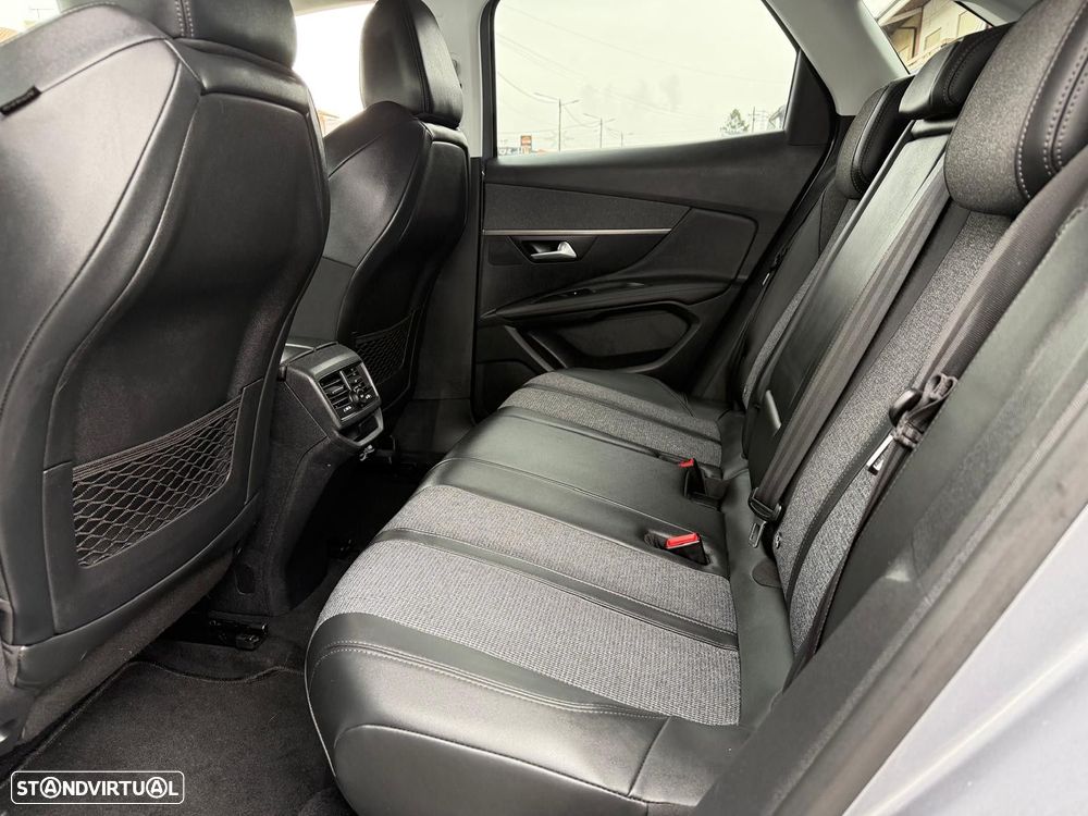 Peugeot 3008 1.5 BlueHDi Allure - 10