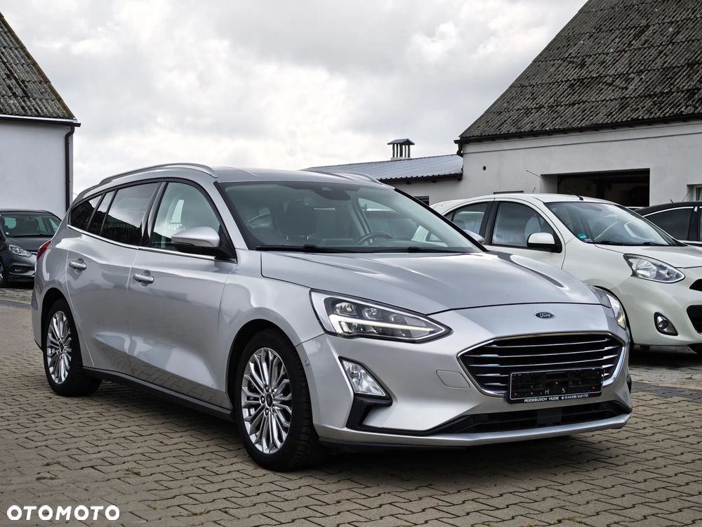 Ford Focus 1.5 EcoBlue Start-Stopp-System TITANIUM - 5