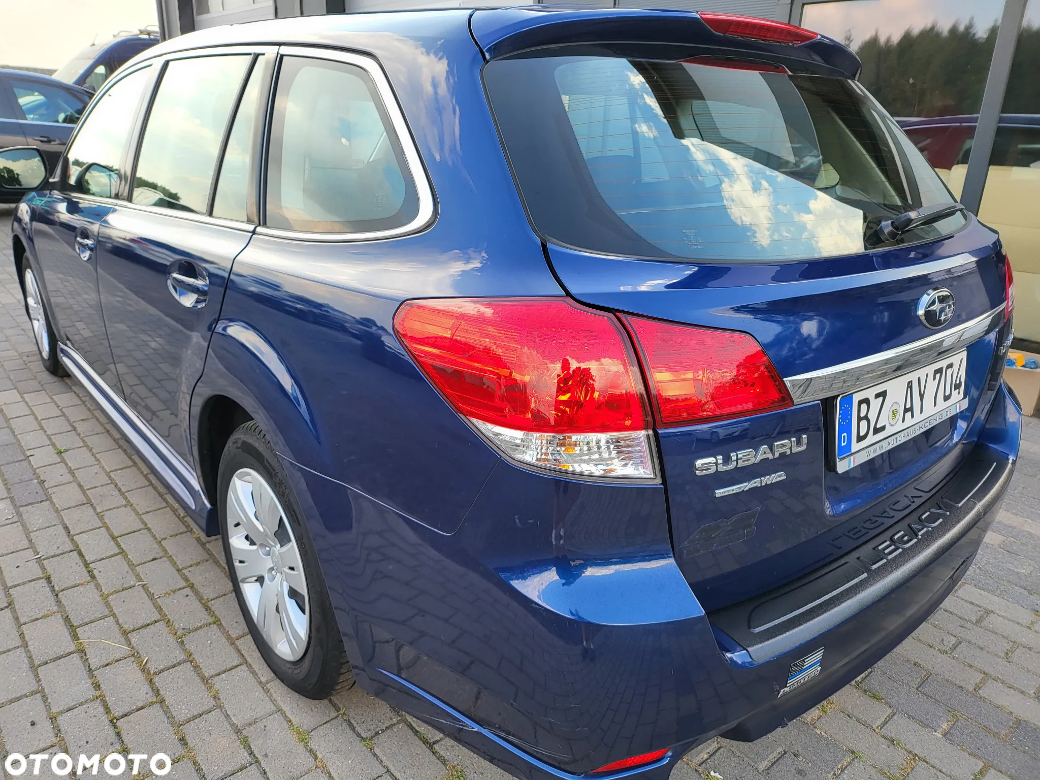 Subaru Legacy - 31