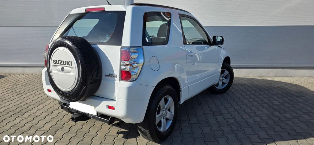 Suzuki Grand Vitara 1.6 Club - 3