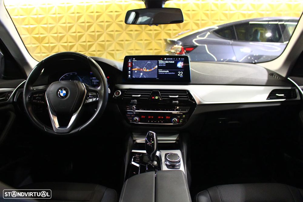 BMW 520 d Auto - 11
