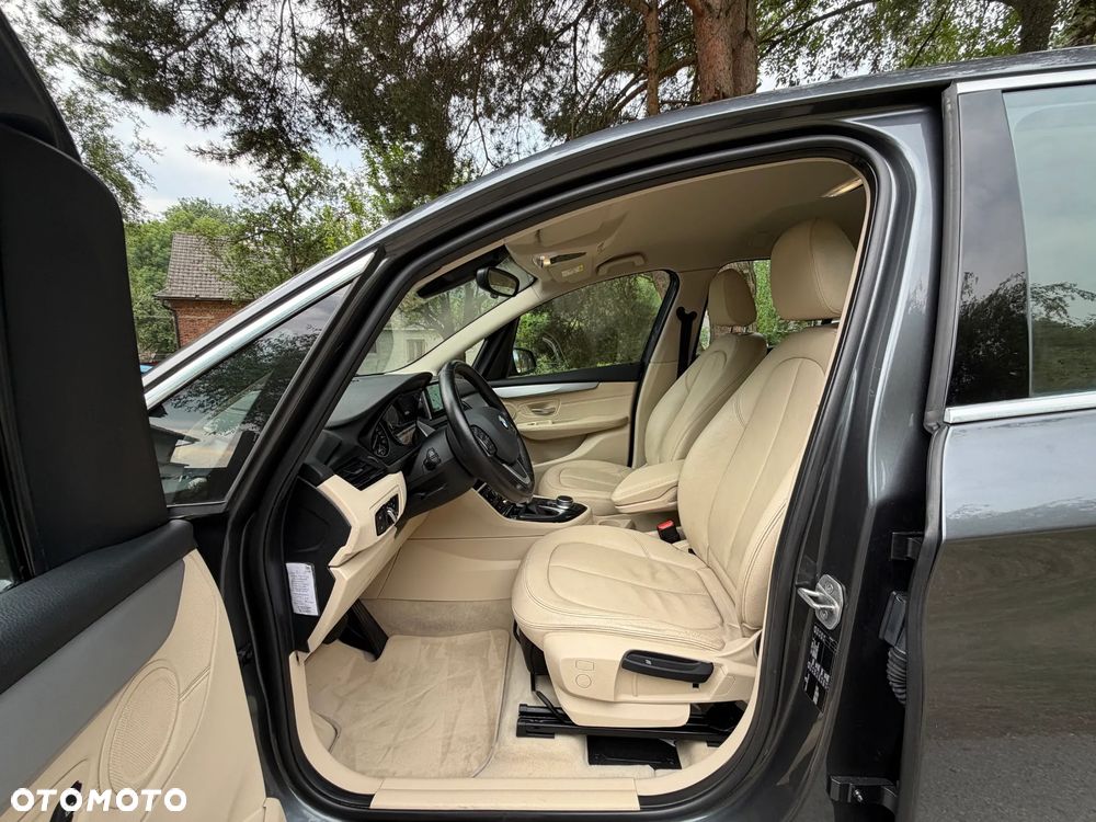 BMW Seria 2 218d Sport-Aut Luxury Line - 15