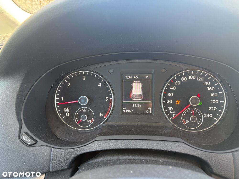 Volkswagen Sharan 2.0 TDI Comfortline DSG - 19