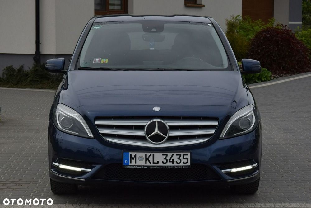 Mercedes-Benz Klasa B 180 Edition - 2
