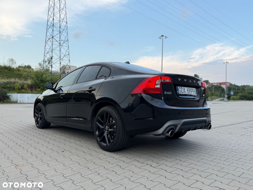 Volvo S60 T5 Drive-E R-Design Kinetic - 5
