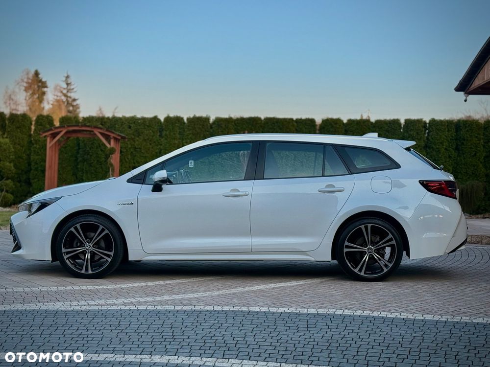 Toyota Corolla 1.8 Hybrid Active - 11