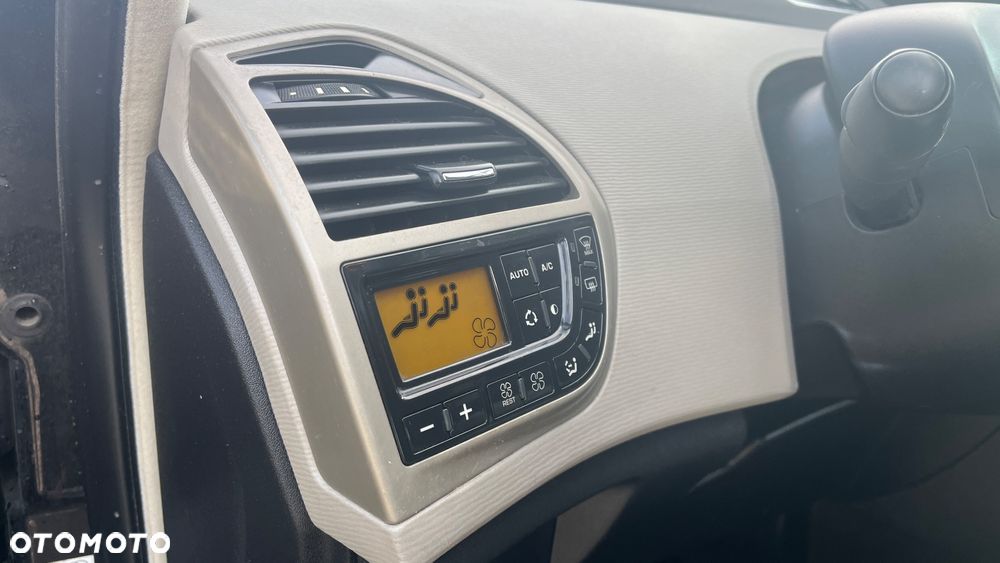 Citroën C4 Picasso - 13