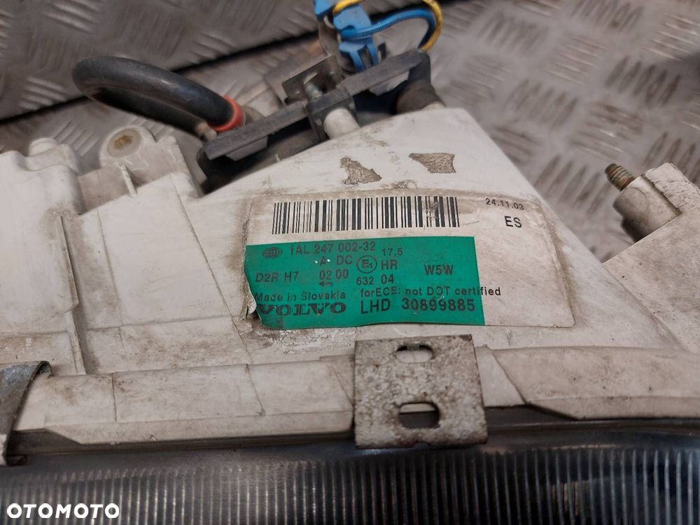 LAMPA LEWY PRAWY XENON V40 I LIFT30899885 30899884 - 5