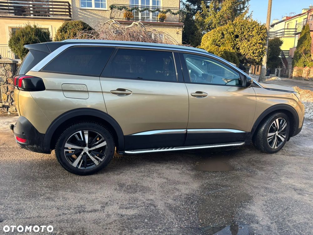 Peugeot 5008 - 4