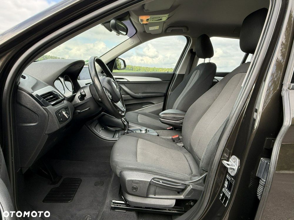 BMW X1 sDrive18i Advantage - 26