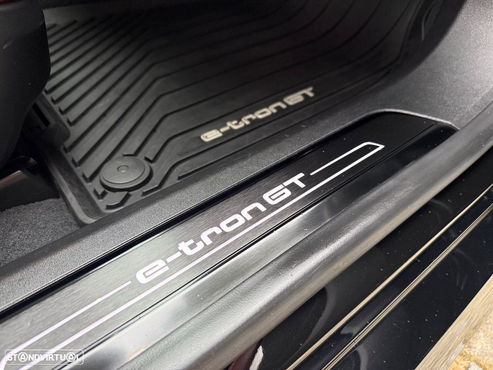 Audi e-tron GT quattro - 11