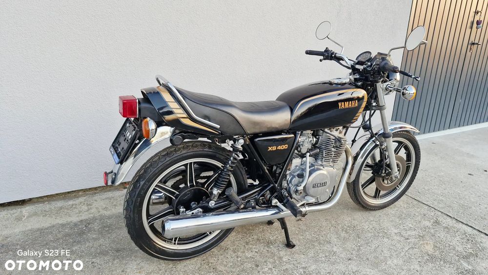 Yamaha XS - 15