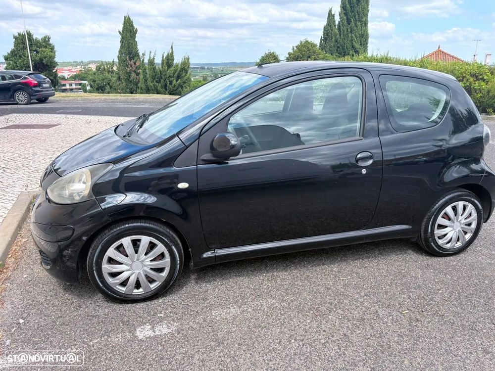 Toyota Aygo City - 2