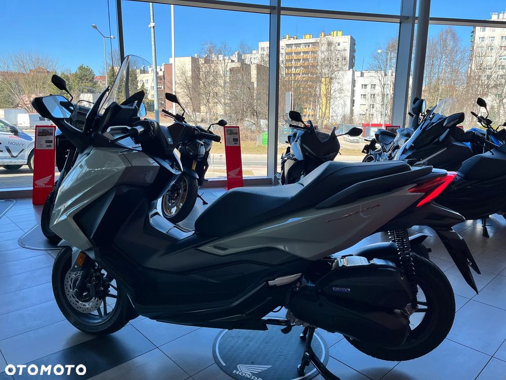 Honda NSS - 5