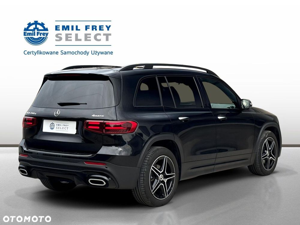 Mercedes-Benz GLB - 6