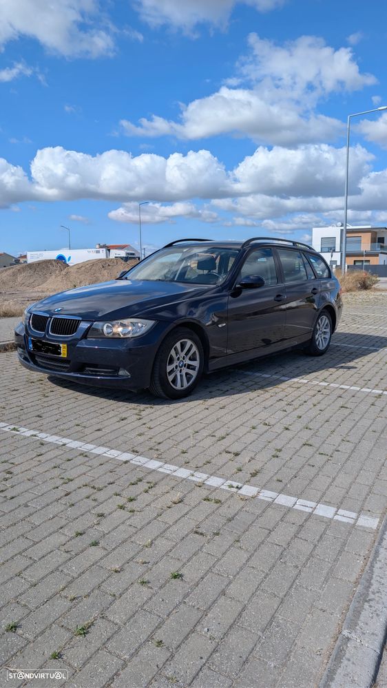 BMW 320 dA Exclusive - 3