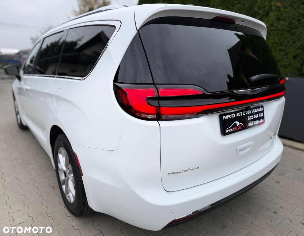Chrysler Pacifica - 7