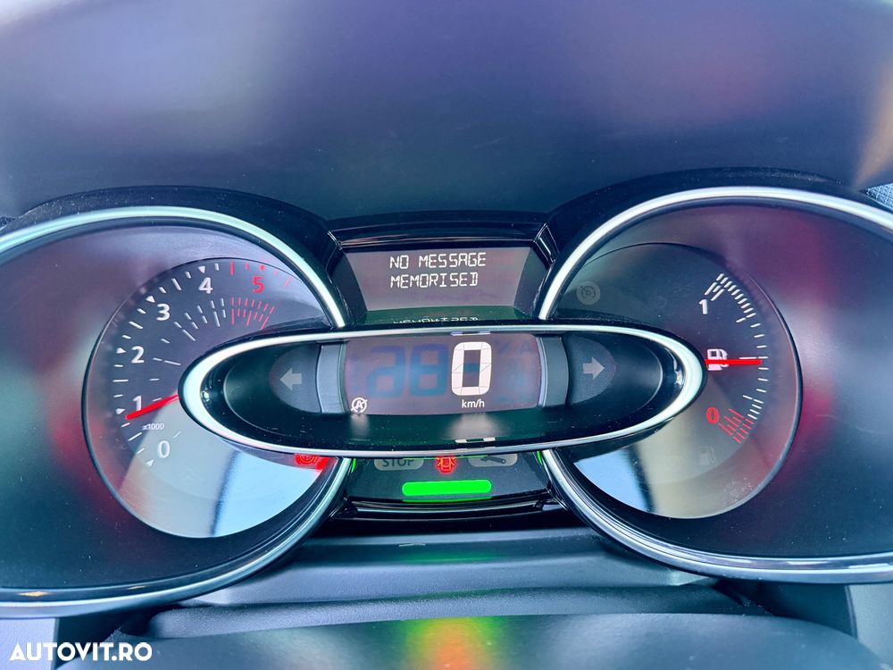 Renault Clio (Energy) dCi 90 Bose Edition - 24