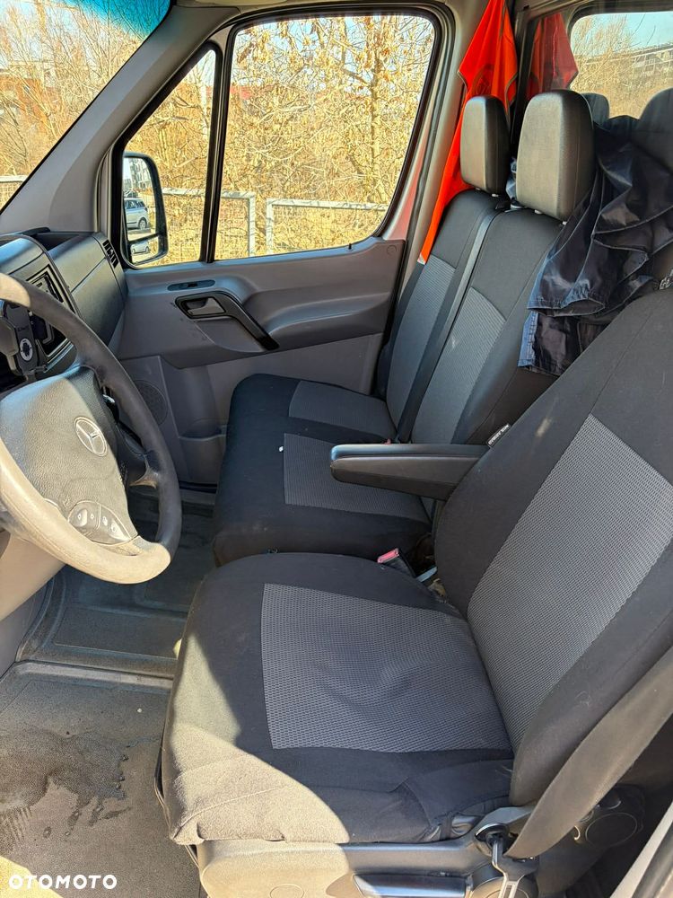 Mercedes-Benz Sprinter - 7