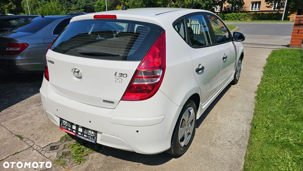 Hyundai i30 1.6 CRDi Edition 20 - 11