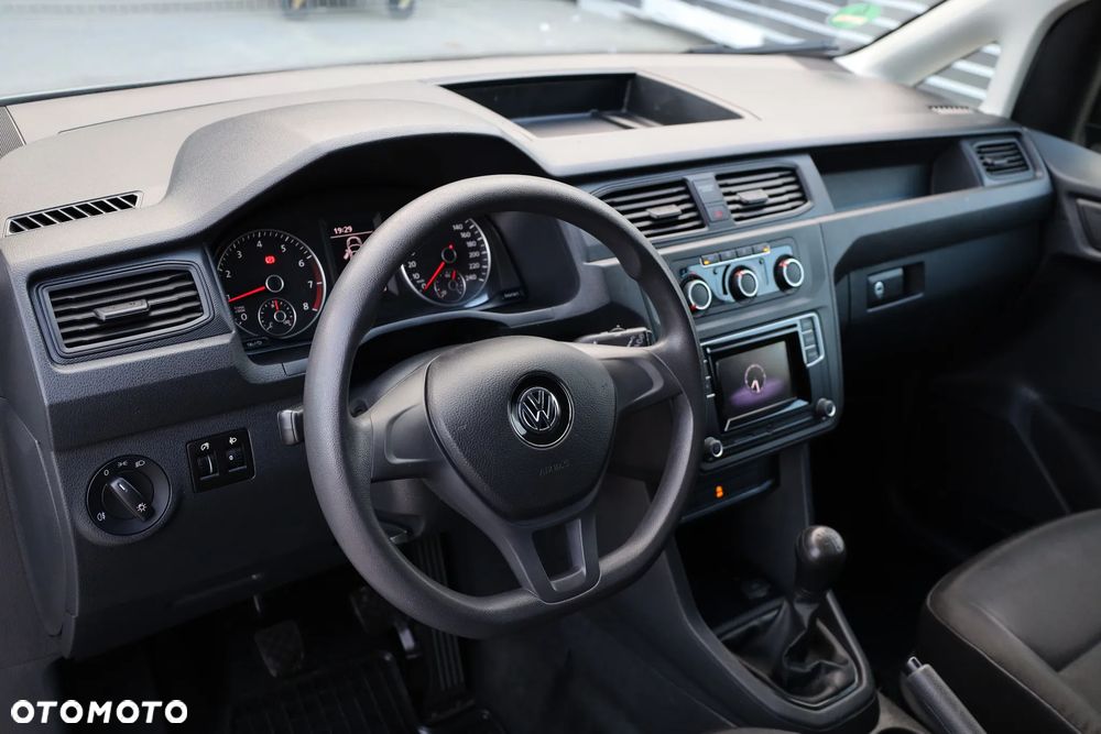 Volkswagen Caddy - 18