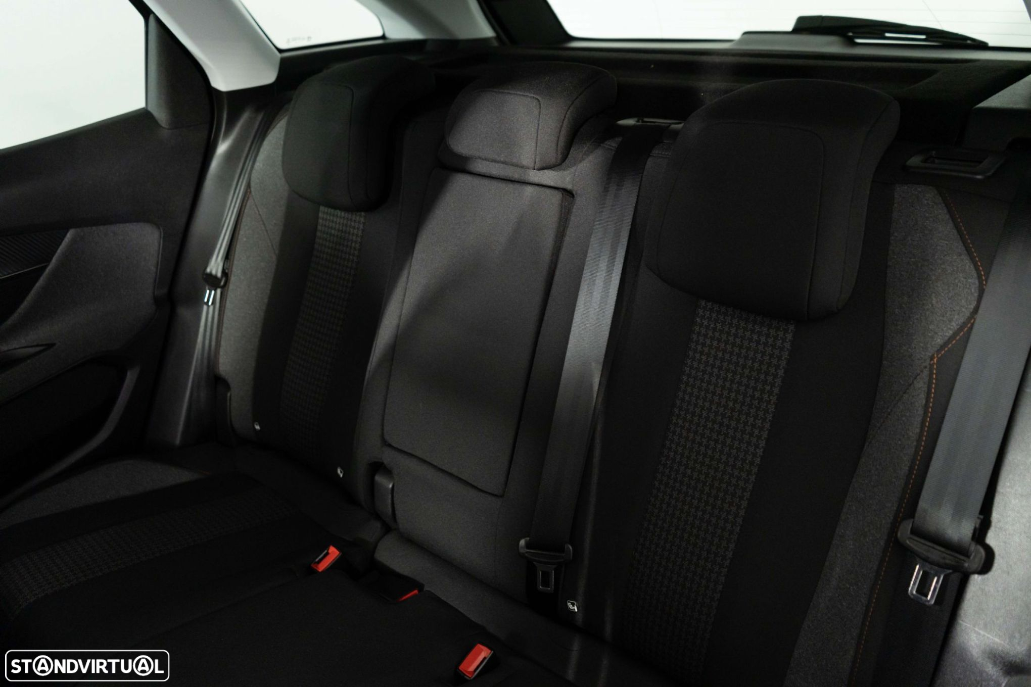 Peugeot 3008 1.2 PureTech Active - 9