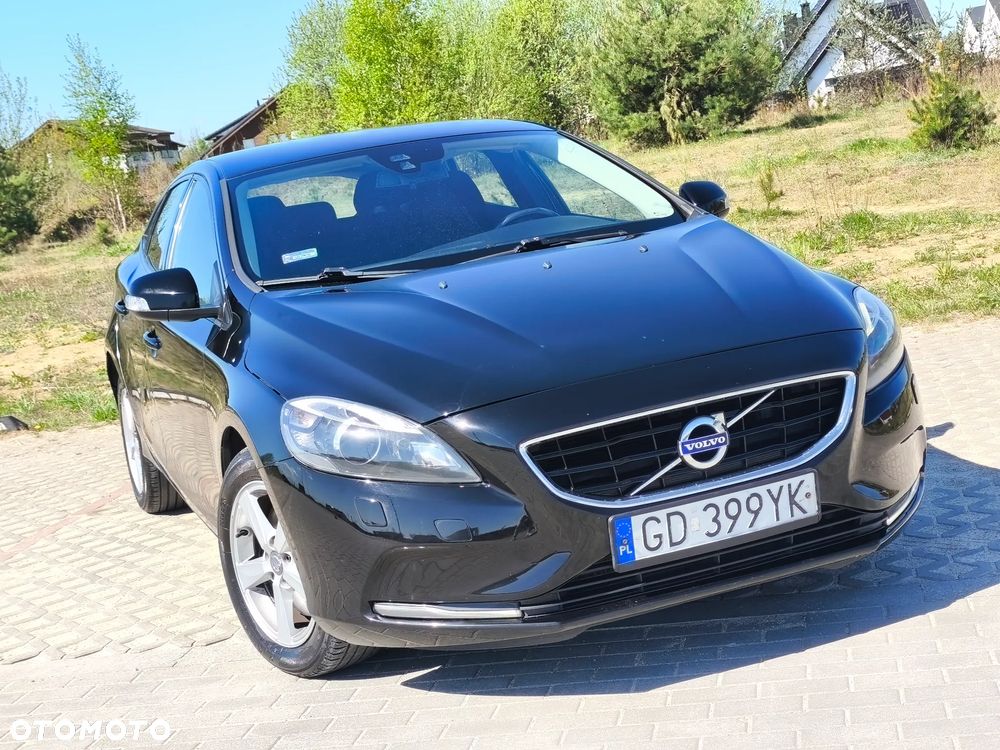 Volvo V40 - 2