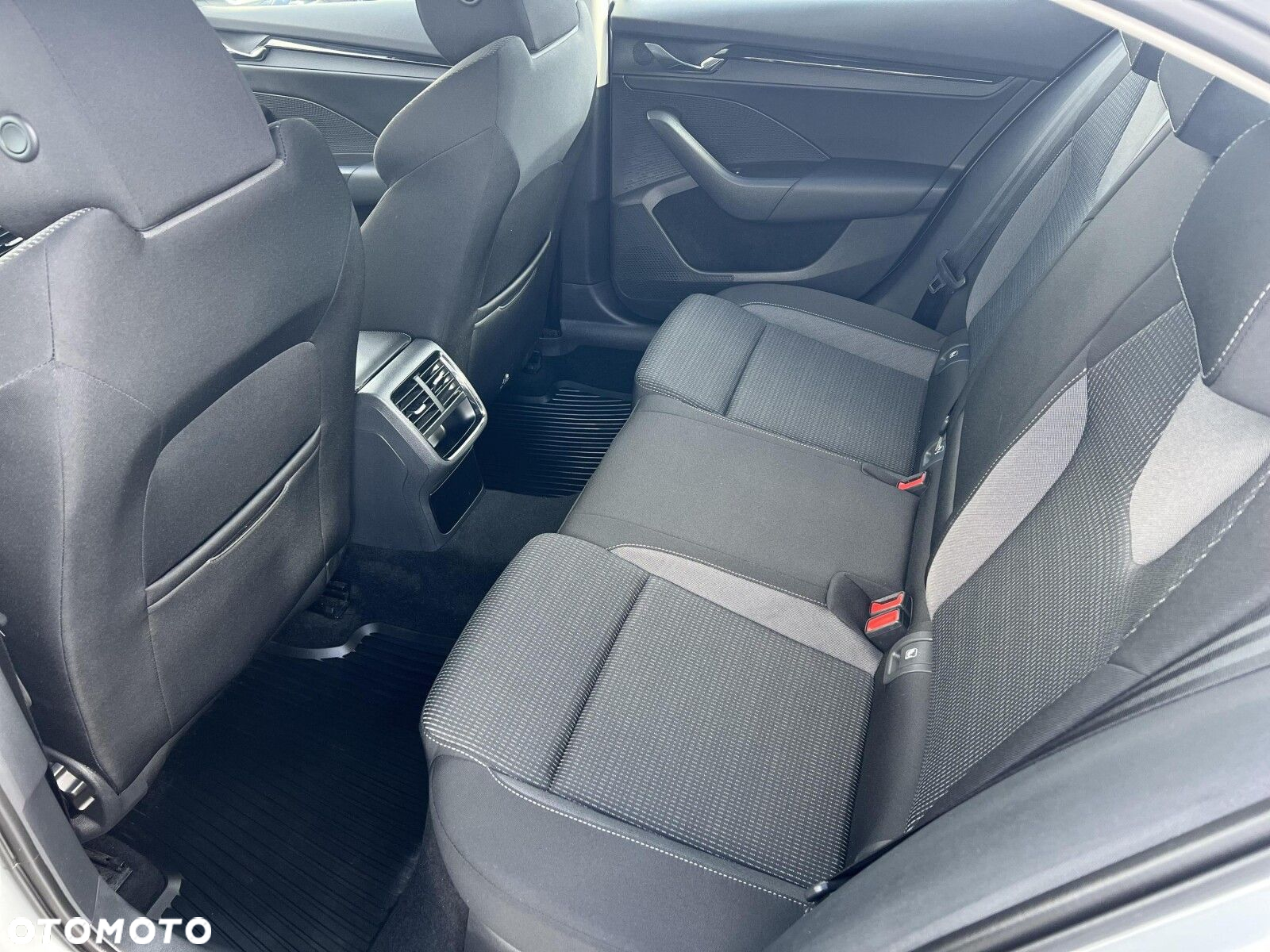 Skoda Octavia 2.0 TDI Ambition - 10