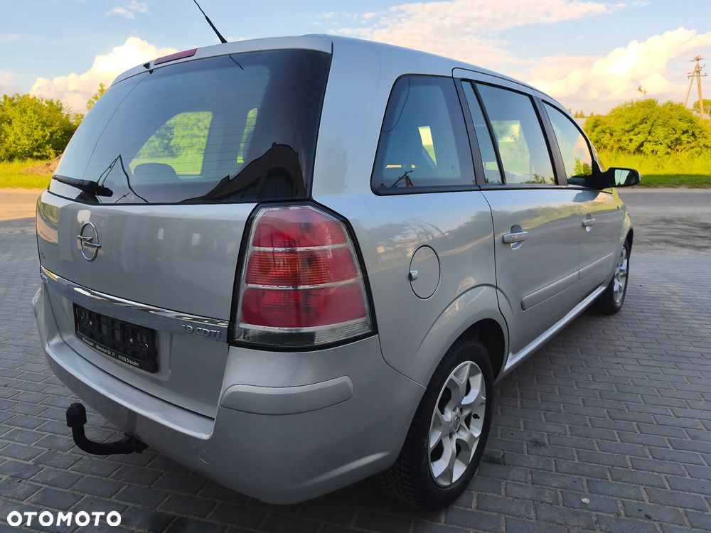 Opel Zafira 1.9 CDTI Enjoy - 9