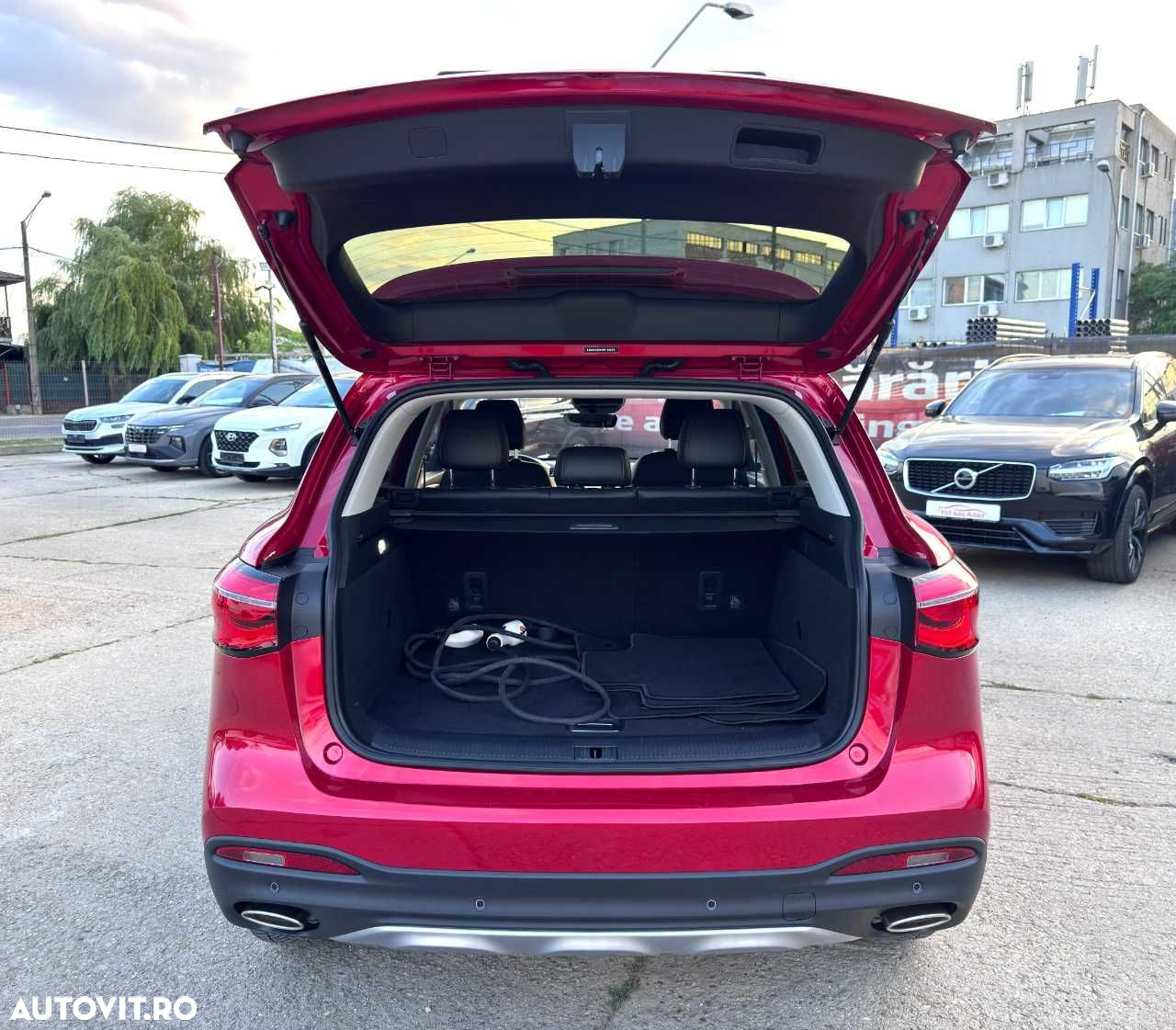 MG EHS 1.5 T-GDi AT PHEV Exclusive - 13