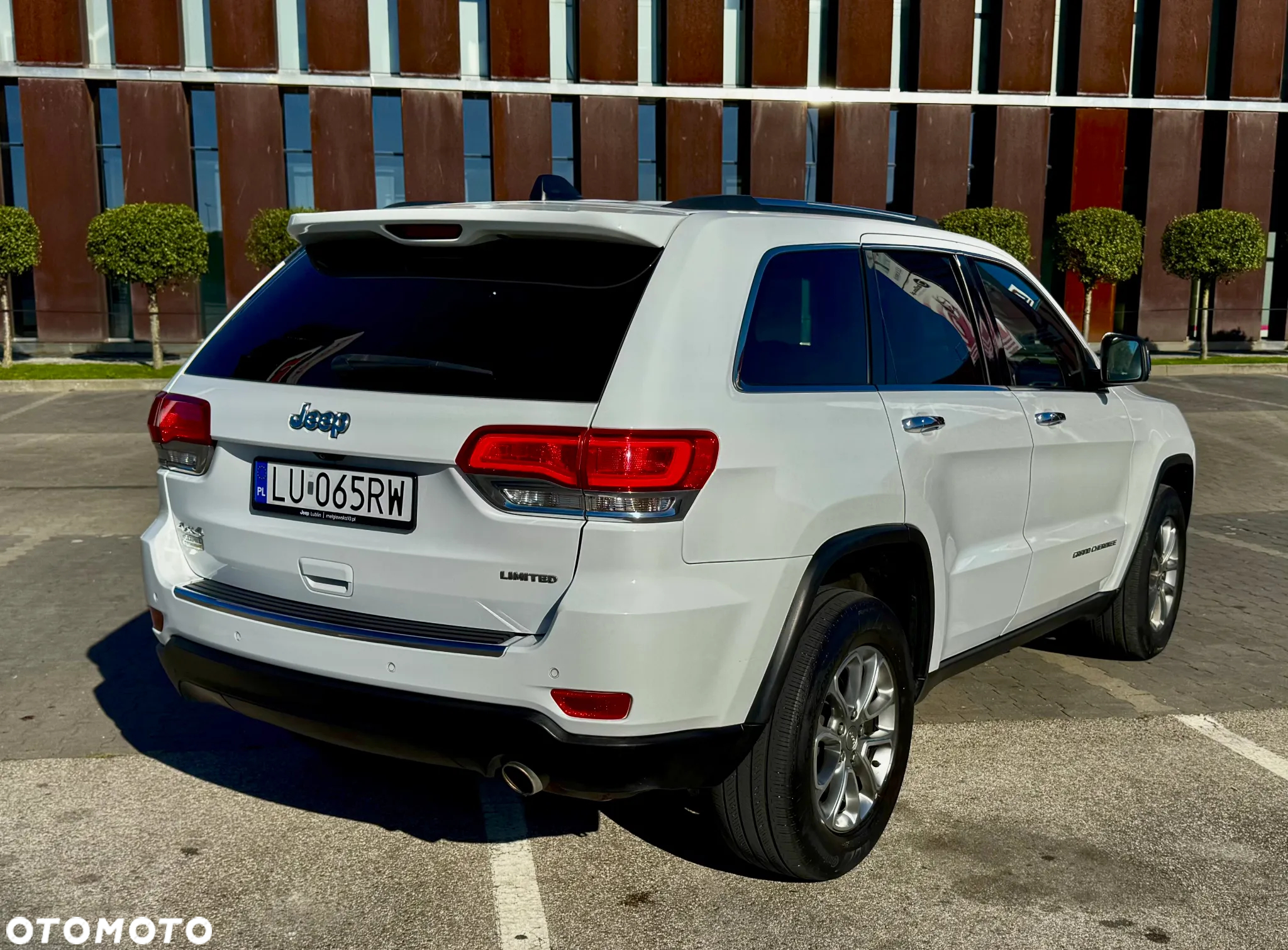 Jeep Grand Cherokee - 4