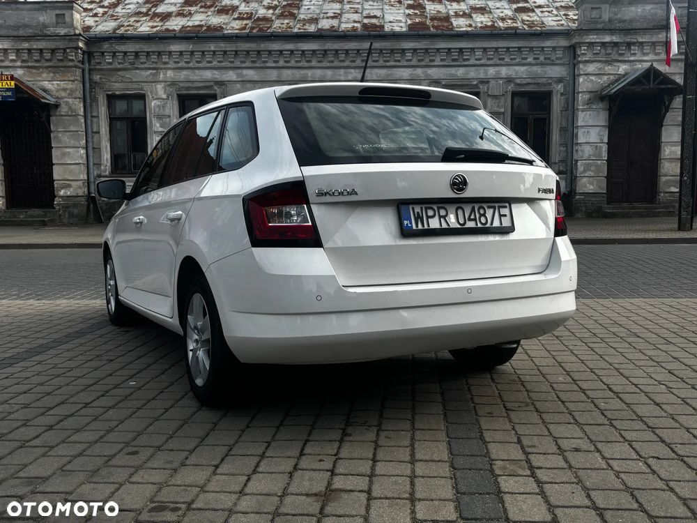 Skoda Fabia 1.0 TSI Ambition - 7