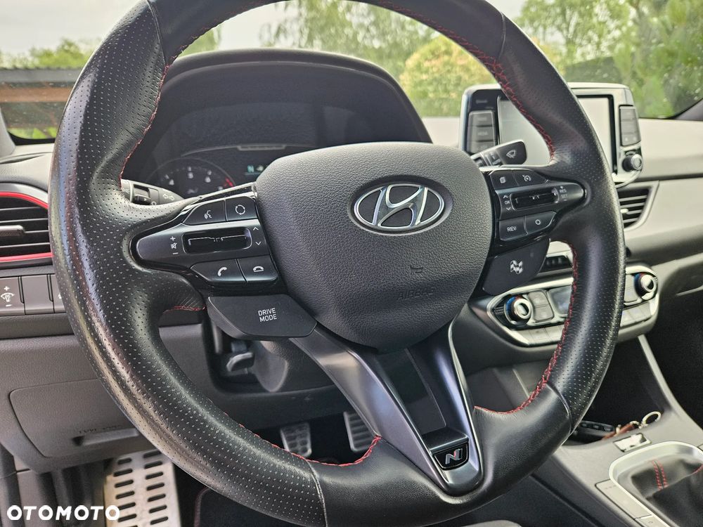 Hyundai i30 N 2.0 T-GDI Performance - 27