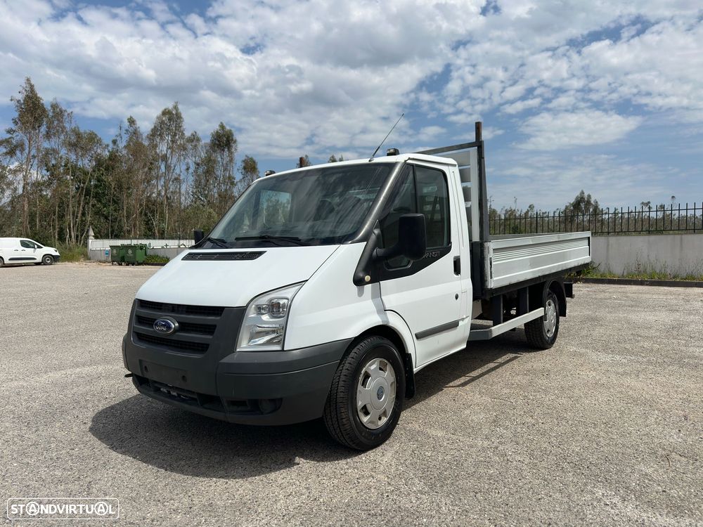 Ford Transit - 1